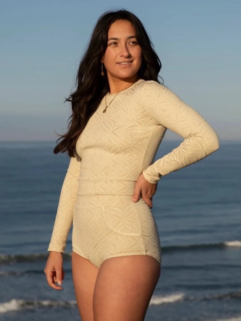 Seea Cream Palomar Crop Rashguard Swim in Sandshell Pearl Textured Long Sleeve - Picture 3 of 5